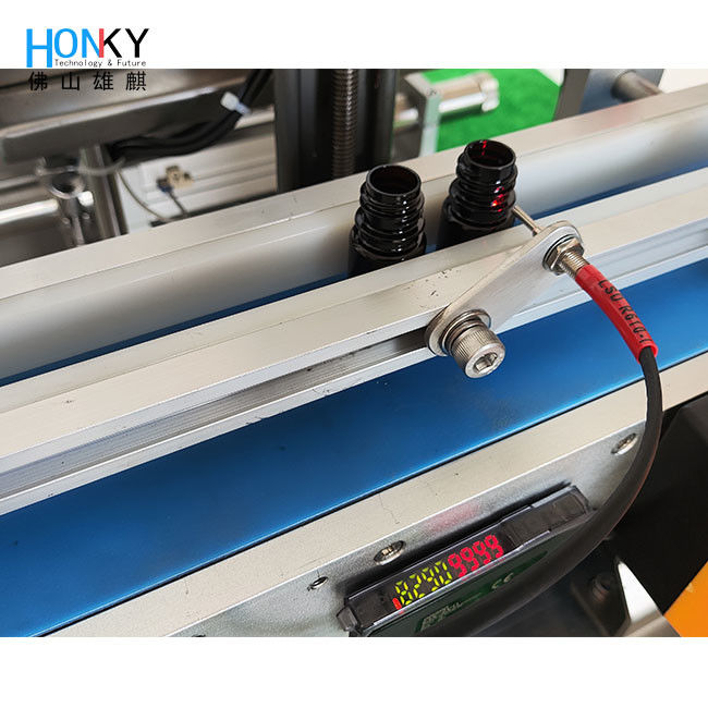 Desktop Transportband Type Huidverzorgingscrème Fles Afvulmachine Met Q-R Keramische Zuigerpomp Voor Kleine Batch Verpakking